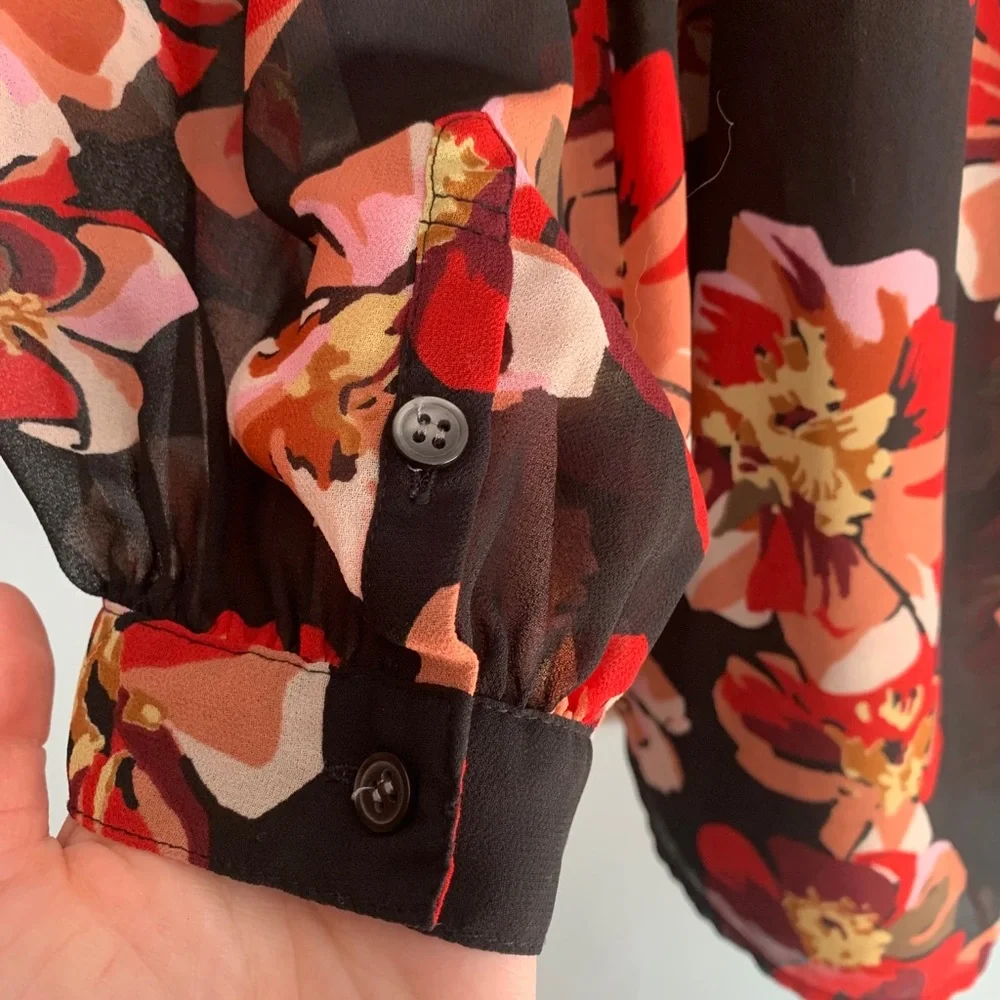 Madewell Tie Back Bubble Sleeve Floral Top Size Medium Red Black and White